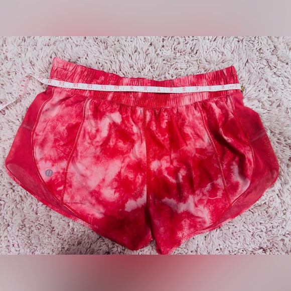 Lululemon running shorts size 8 - Picture 2 of 5